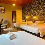 & Restaurant Le Patio Otel 2*