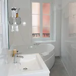 & Restaurant Le Patio فيشي