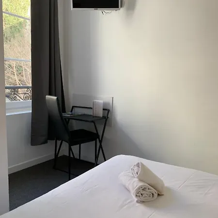 Отель & Restaurant Le Patio Виши