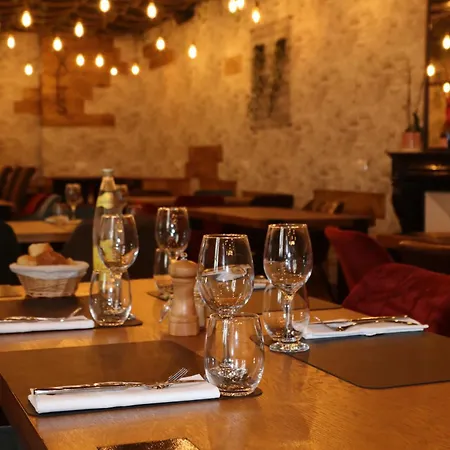 & Restaurant Le Patio Виши