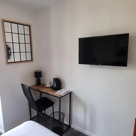 & Restaurant Le Patio Hotel 2*