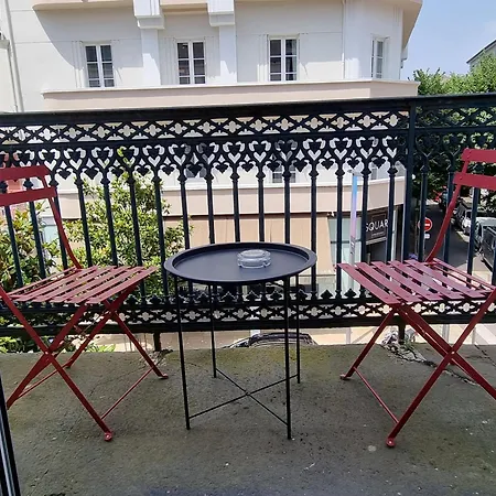 Отель & Restaurant Le Patio Виши