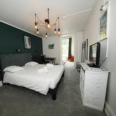 & Restaurant Le Patio Vichy