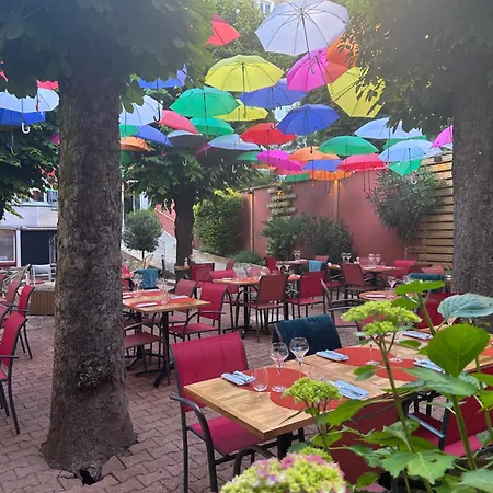 & Restaurant Le Patio Виши