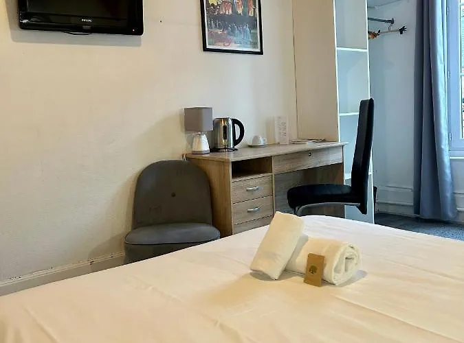 & Restaurant Le Patio Отель