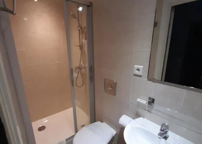 & Restaurant Le Patio Отель