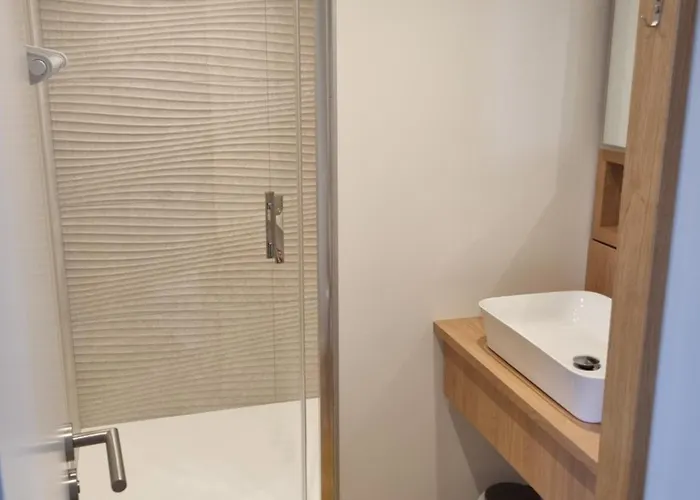 & Restaurant Le Patio 2* 维琪