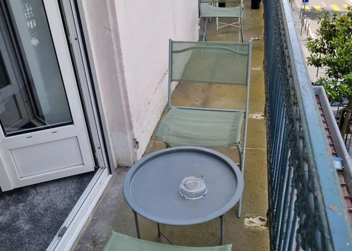 Отель & Restaurant Le Patio Виши