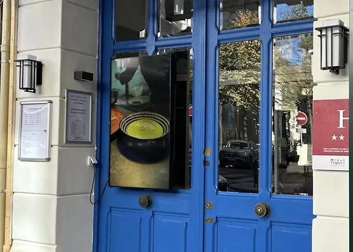 Отель & Restaurant Le Patio Виши